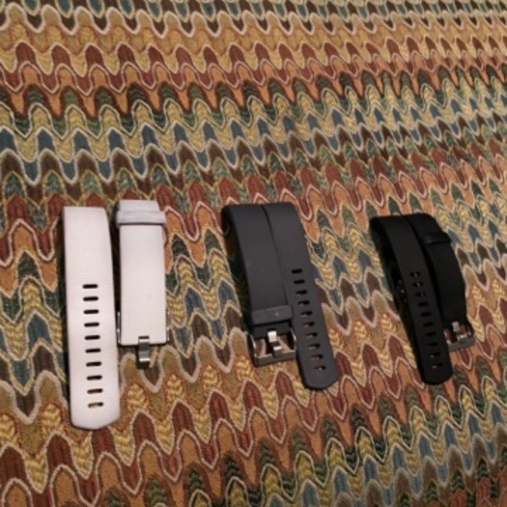 Fitbit Charge 2 - Picture 3 of 4